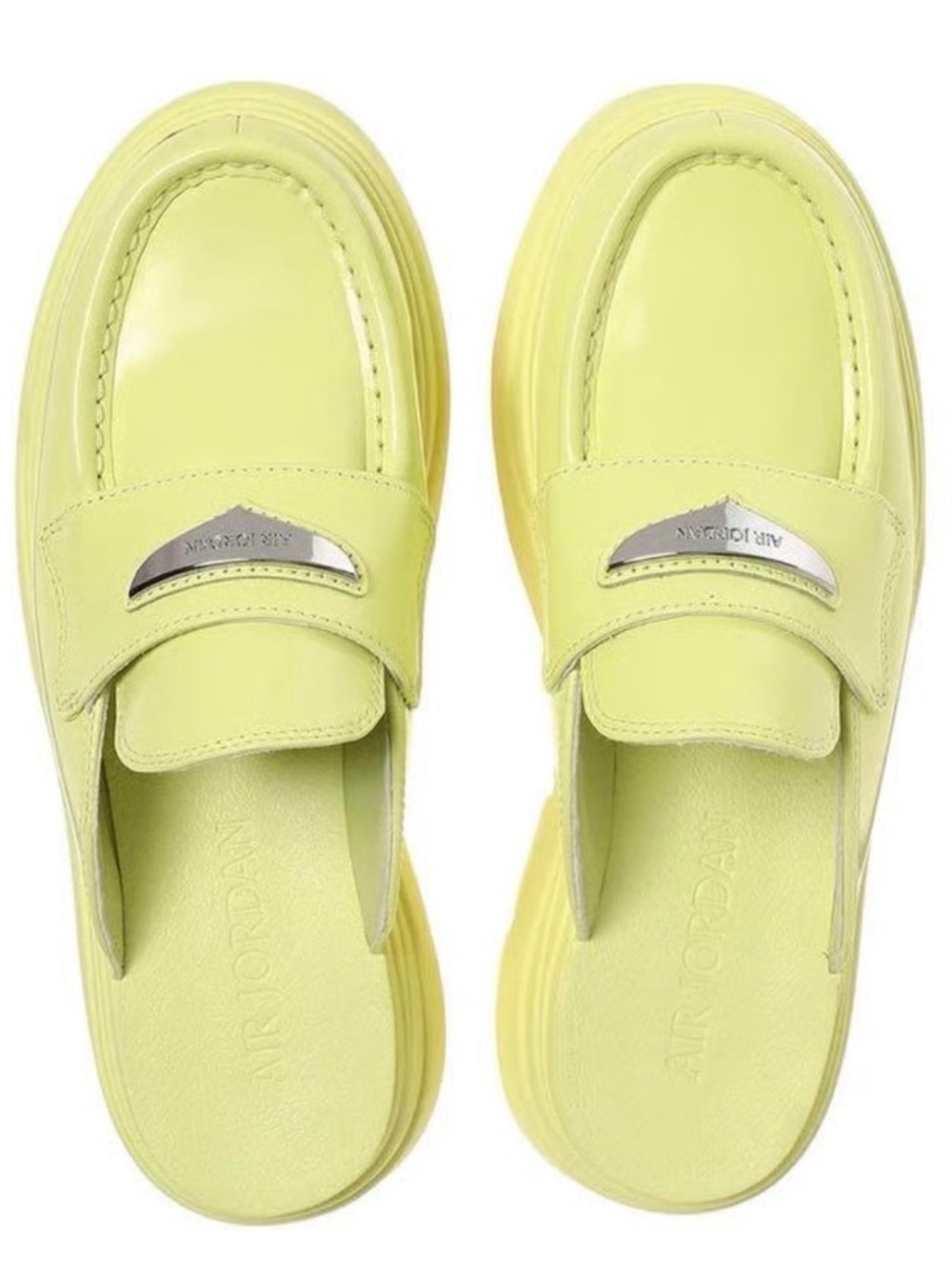 Nike Wild Jordan Loafer Shines Bright Like A Puffed Up Diamond Luminous Mule - Picture 2 of 8